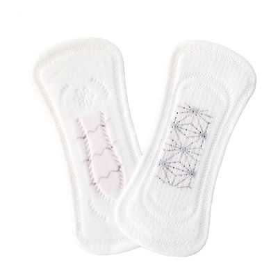 Cuscinetti sanitari del cotone respirabile ultra sottile senz'ali delle fodere 150mm dell'OEM